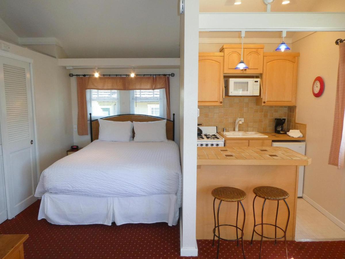 Briarwood Hotel
