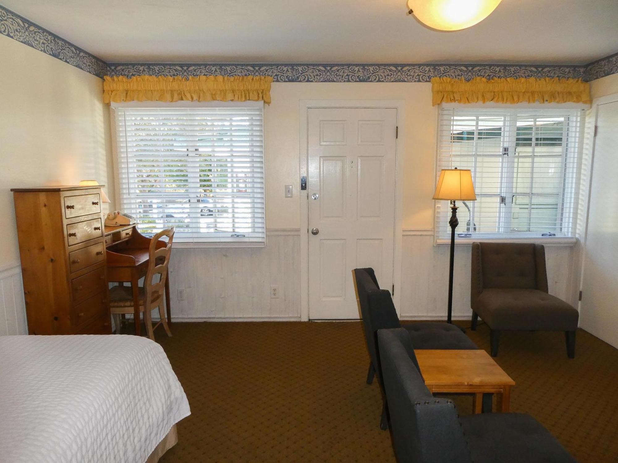 Briarwood 3* Carmel-by-the-Sea